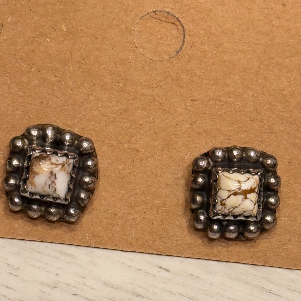 STERLING SILVER WITH WILD HORSE STONE STUDS - Picture 2 of 3